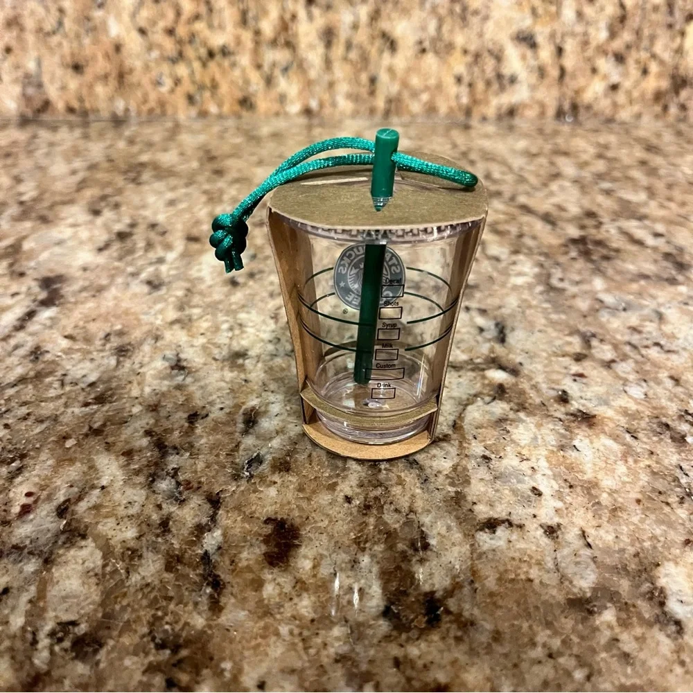 NEW STARBUCKS CLEAR COLD CUP with Straw HOLIDAY CHRISTMAS ORNAMENT Logo